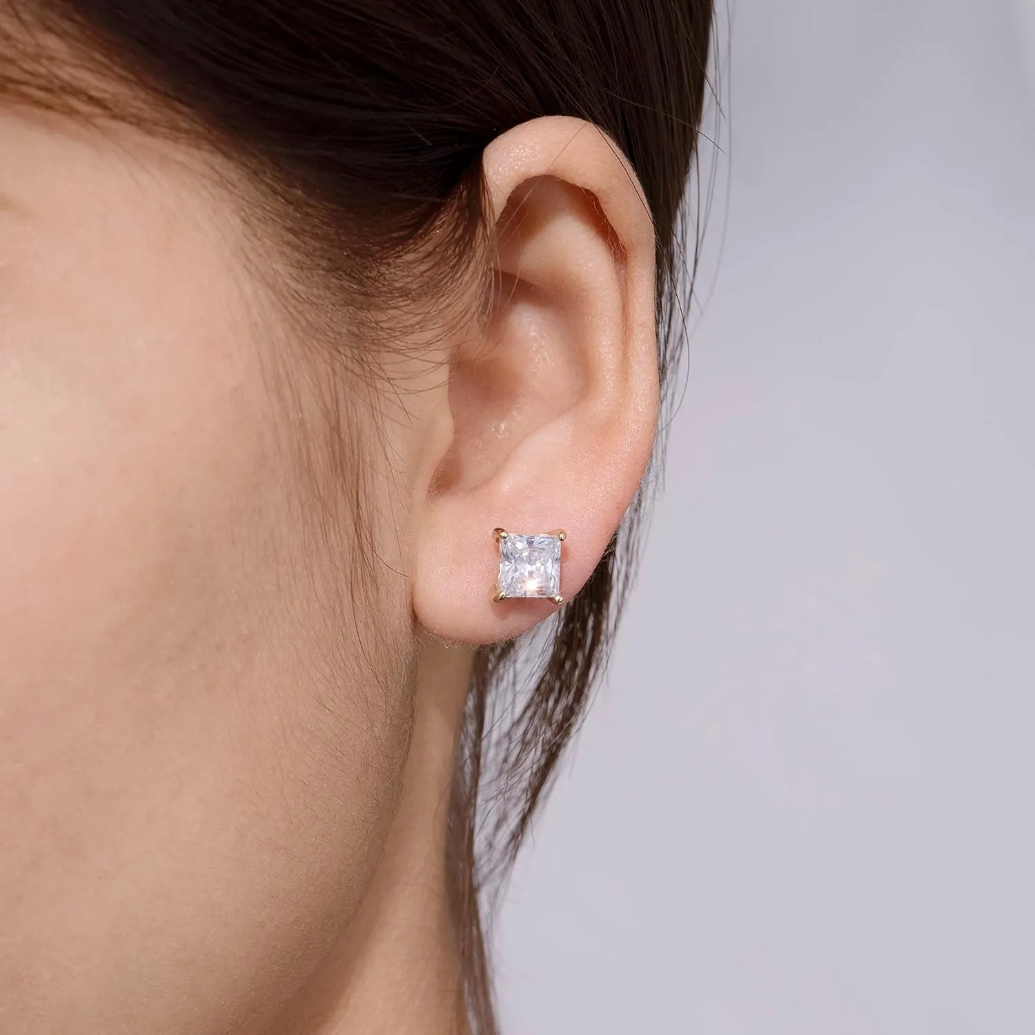 Amazon Essentials Plated Sterling Silver Stud Earrings set with Princess Brilliant Cut Infinite Elements Cubic Zirconia , (previously Amazon Collection)