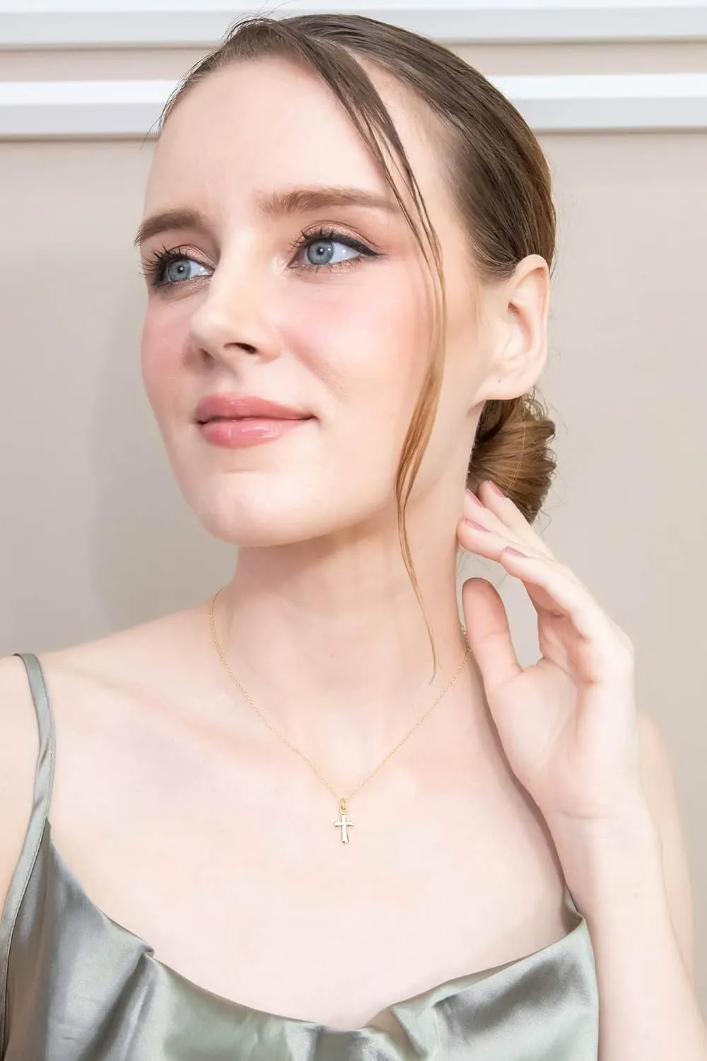 B. BRILLIANT Cross Necklace for Women Men, Layered Necklace, Short Minimalist Dainty Choker Charm Chain Necklace Sterling Silver, Gold or Rose Gold