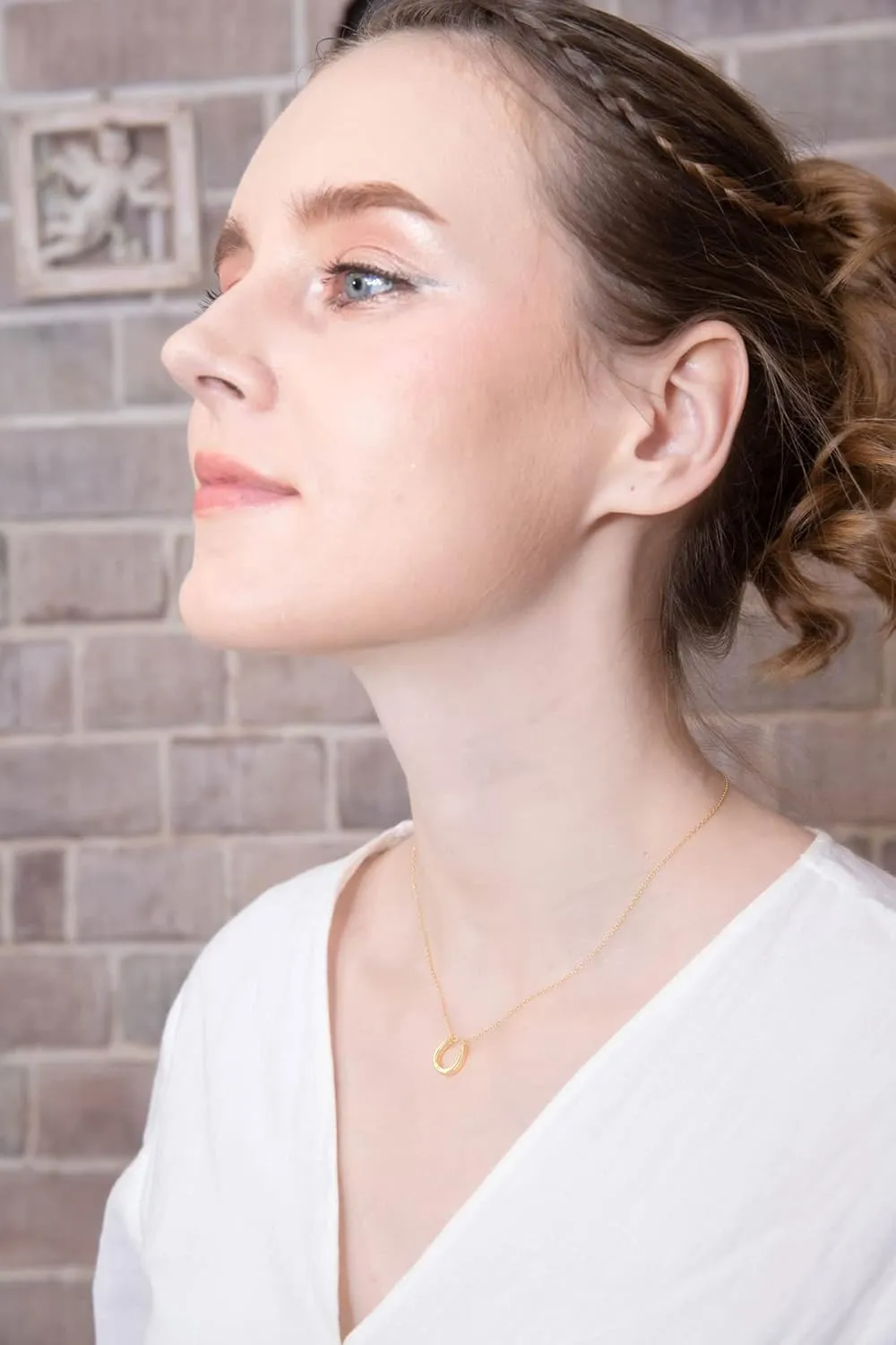 B. BRILLIANT Horseshoe Necklace for Women Men, Layered Necklace, Short Minimalist Dainty Choker Charm Chain Necklace Sterling Silver, Gold or Rose Gold