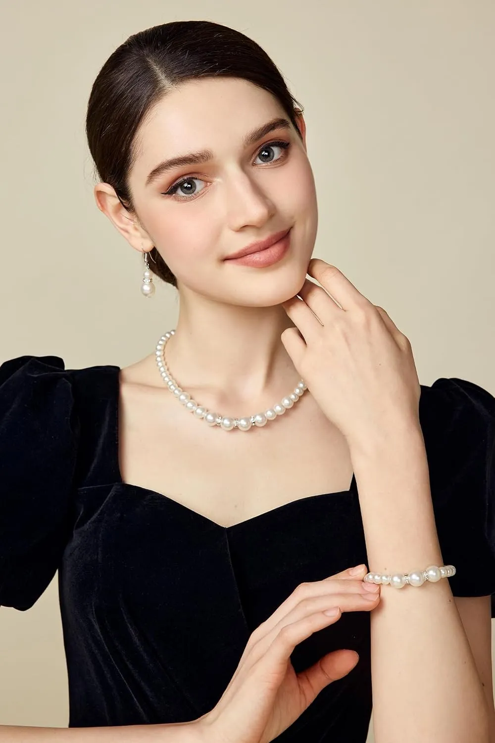 BABEYOND Pearl Necklace Earring Set - Faux Pearl Necklace for Women Costume Jewelry Bracelet Set for Brides