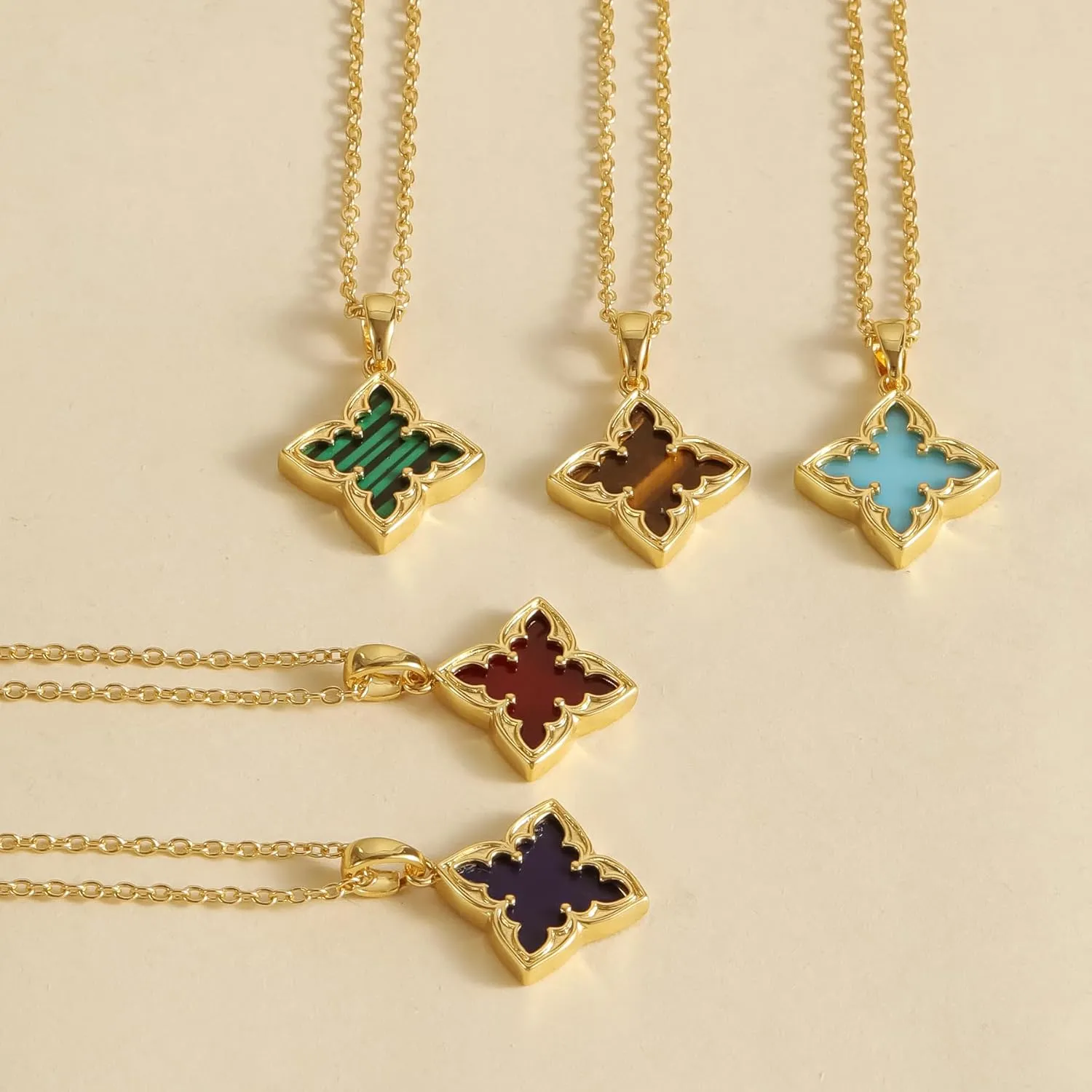 Clover Necklace for Women, 14K Gold Plated Adjustable Choker Chain, Dainty Lucky Charm Pendant Jewelry Gift
