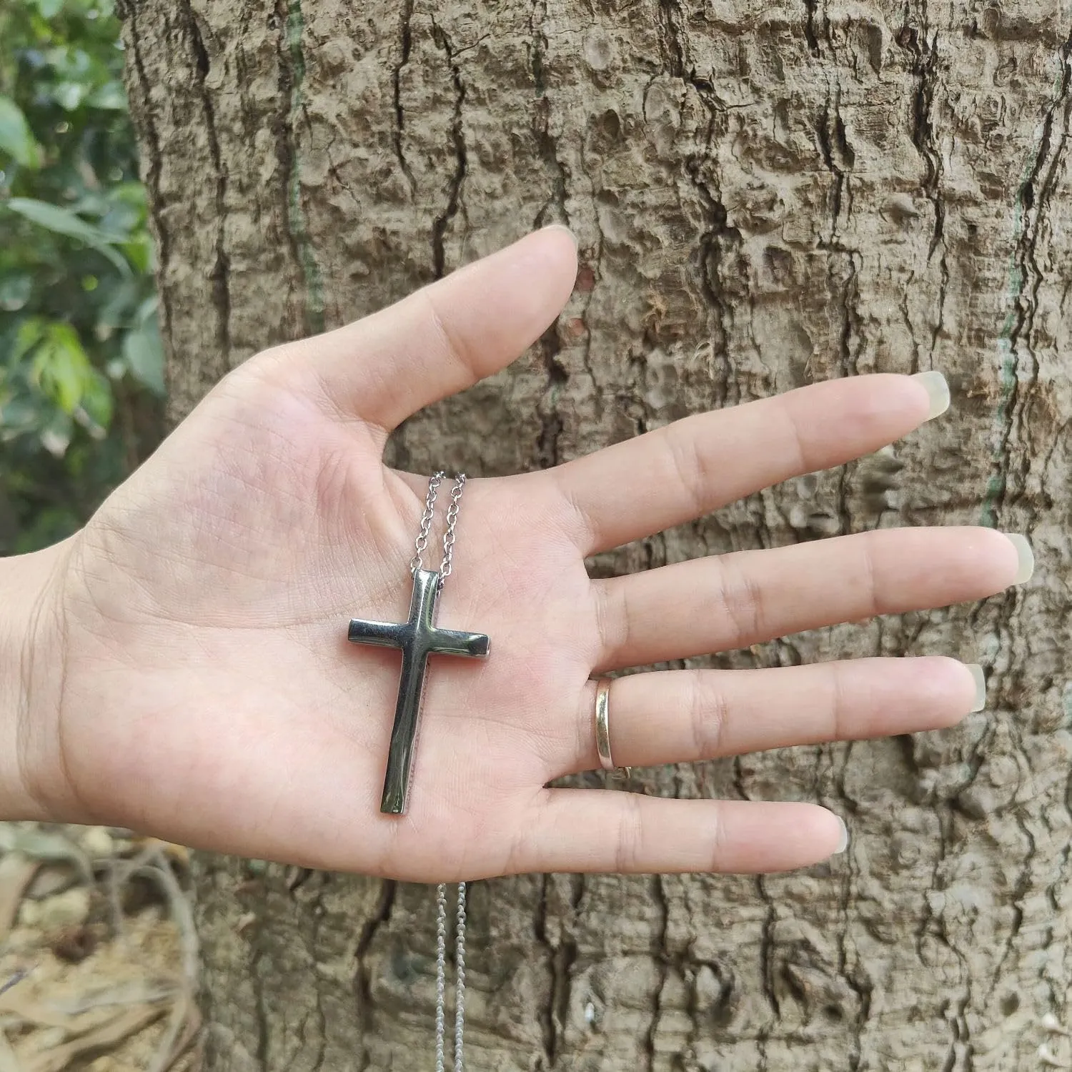 Cross Breathing Necklace, Silent Meditation Anxiety Necklaces for Women and Men, Anxiety Relief Items