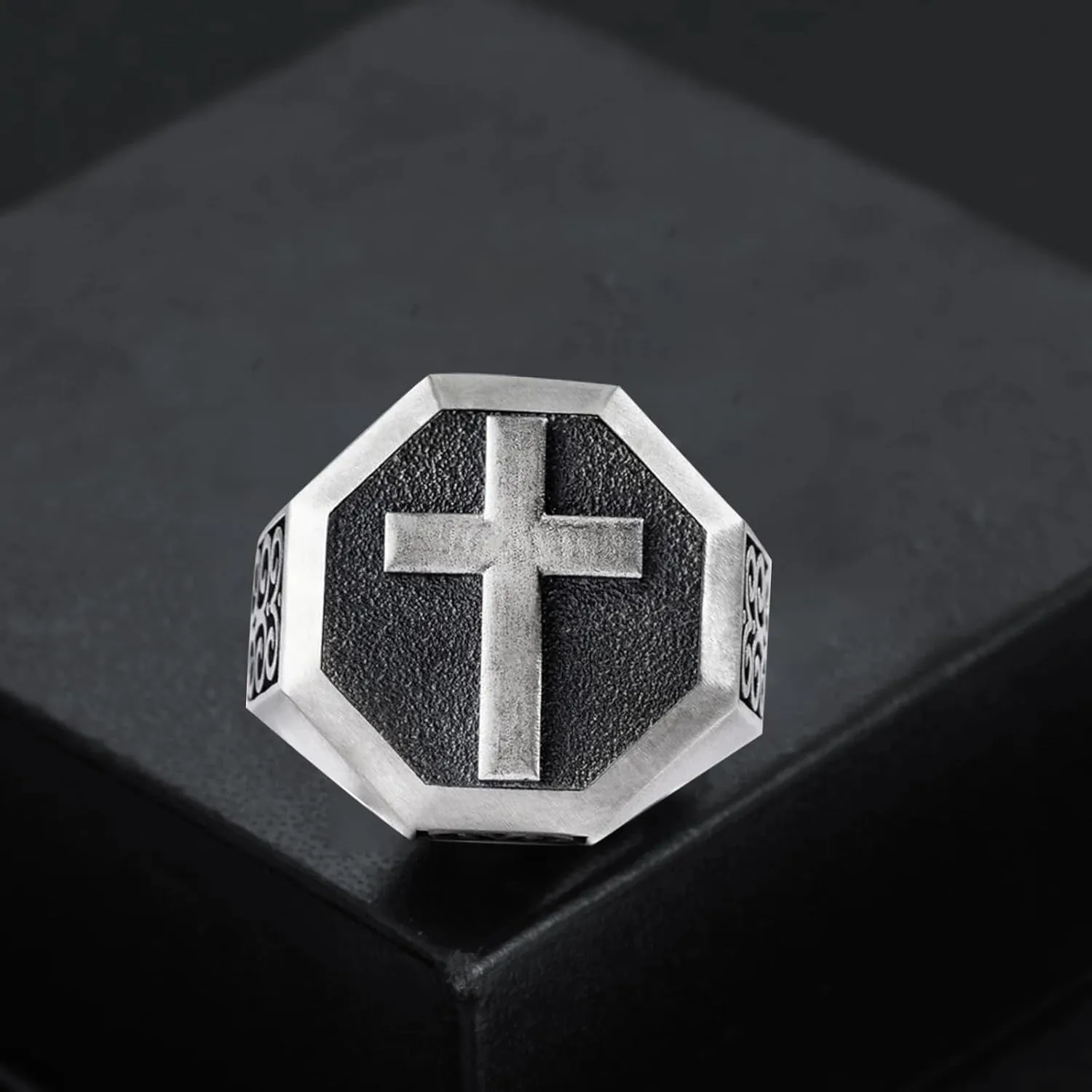 Cross Signet Mens RingS925 Sterling Silver Unique Faith Christian Ring Vintage Religious Cross Ring Silver Catholic Jewelry Gifts for Men Dad Boy Husband