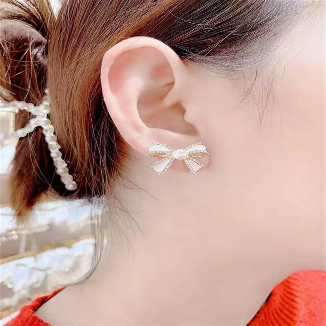 Dainty Pearl Bow Knot Small Stud Earrings for Women Cute Crystal Butterfly Tie Stud Earrings Wedding Party Daily Jewelry