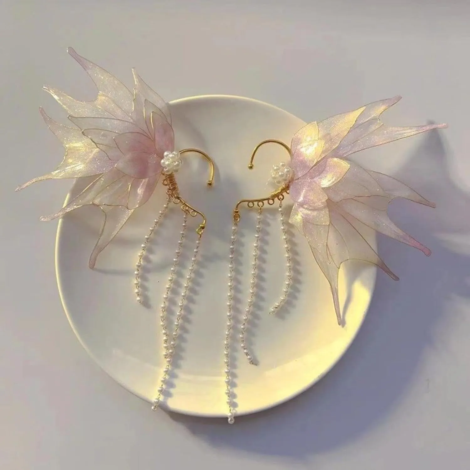 Fashion Elegant Ear Accessory Stylish Ear Jewelry Not Piercing Ear Cuff Uinque Earrings Suitable for Daily Party Wear
