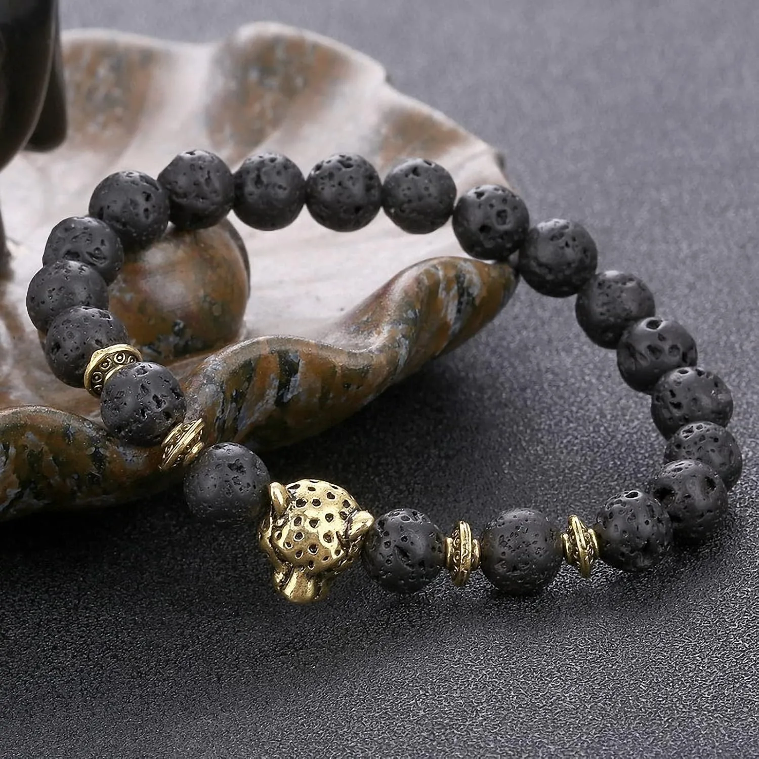 Giwotu Unisex 8 mm Volcanic Lava Rock Gold Plated Panther Leopard Head Bead Buddha Bracelet Natural Stone Essential Oil Diffuser Chakra Yoga Stretchable Bracelet