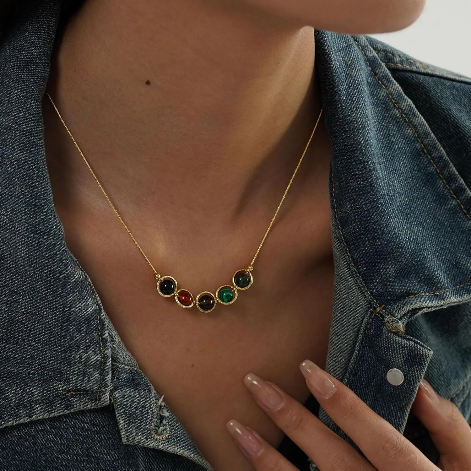 Gold Leo Zodiac Necklace for Women Birthday Gifts Healing Stone Necklace Crystal Beaded Necklace Leo Zodiac Gifts Sunstone Tiger Eye Bead Necklace for Women Girlfriend Her