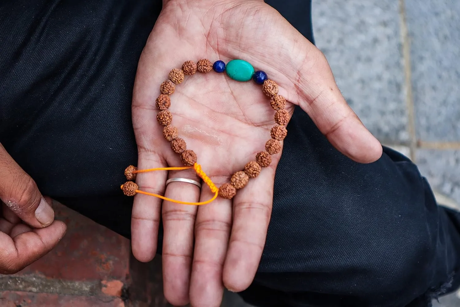 Hands Of Tibet Tibetan Mala Rudraksha Wrist Mala/Bracelet for Meditation