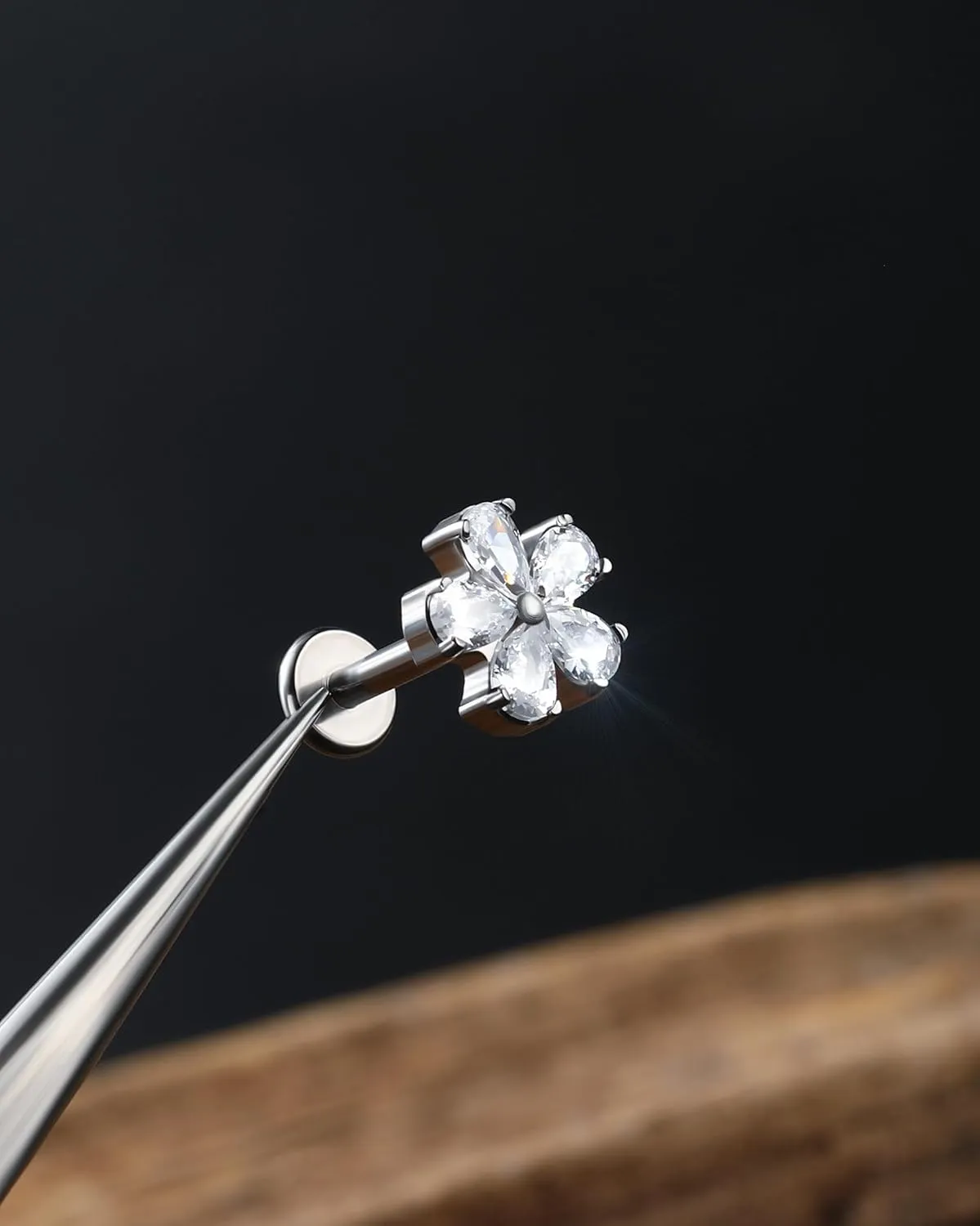 Jewseen G23 Titanium Flat Back Earrings 16g Internally Threaded Lip Stud Flower Helix Tragus Earrings Nose Stud Cartilage Piercing Jewelry for Women