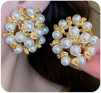 Jumwrit Boho Pearl Flower Earrings Vintage Golden Big Ear Cuff Clip Dainty Non Piercing Ear Cuff Earrings Statement Geometric Oval Earrings for Women (Style 2)