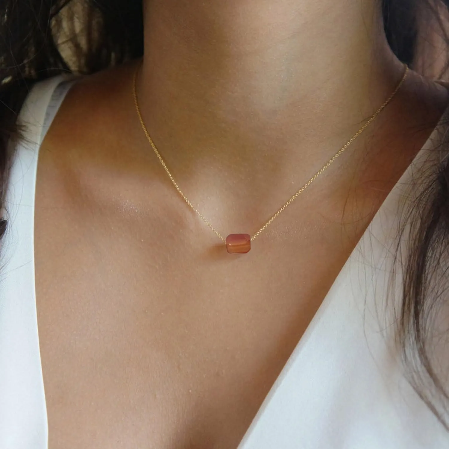 Natural Carnelian Healing Crystal Necklace - Earthy Anxiety & Healing Necklace