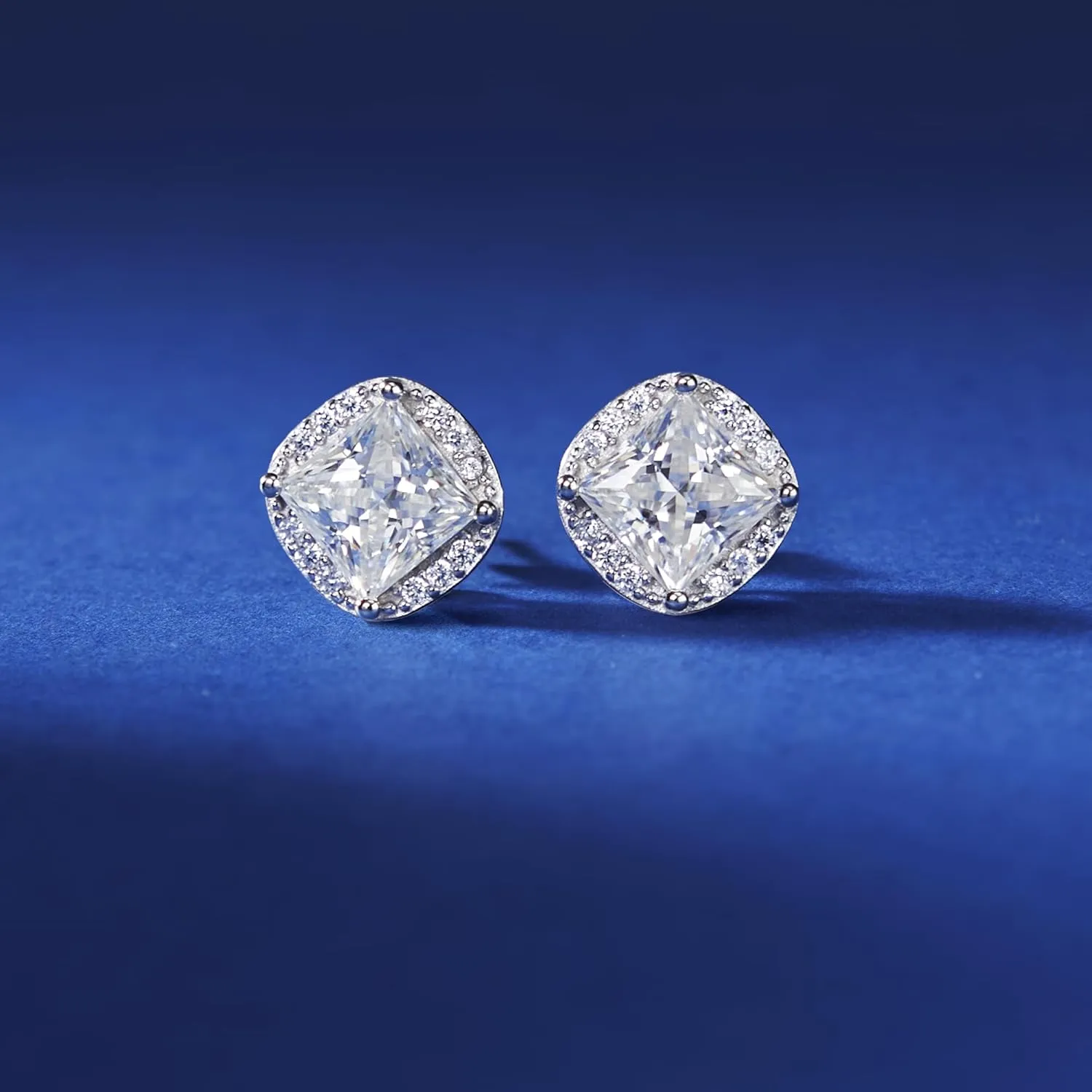 New Princess Cut Moissanite Stud Earrings for Men & Women, 18K White Gold Plated Sterling Silver, D Color VVS1 Lab-Created Moissanite, Brilliant Hypoallergenic Jewelry Gift