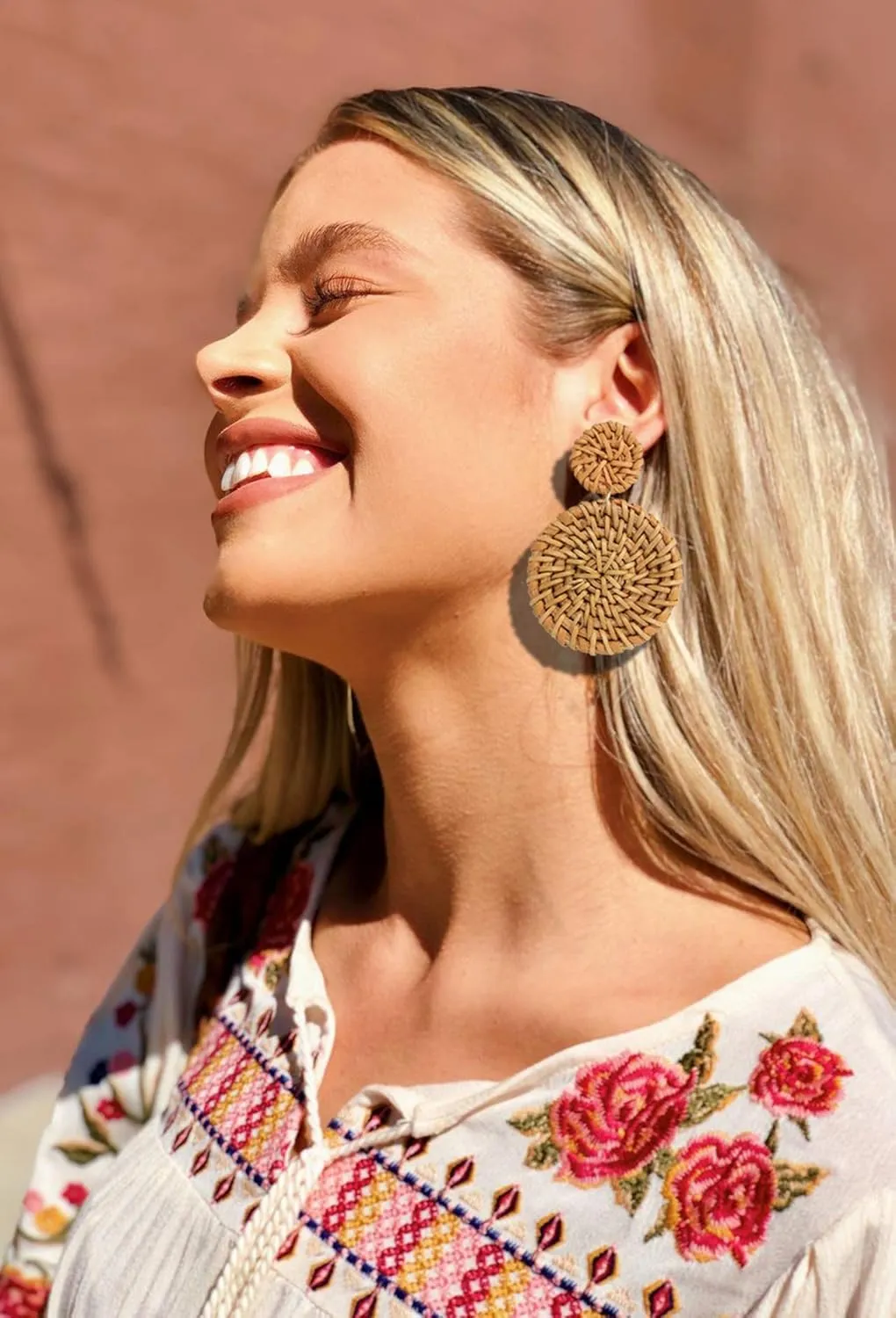 Rattan Woven Dangling Earrings Handmade Straw Dangle Drop Earrings Boho Summer Beach Statement Circle Ball Hoop Earrings for Women