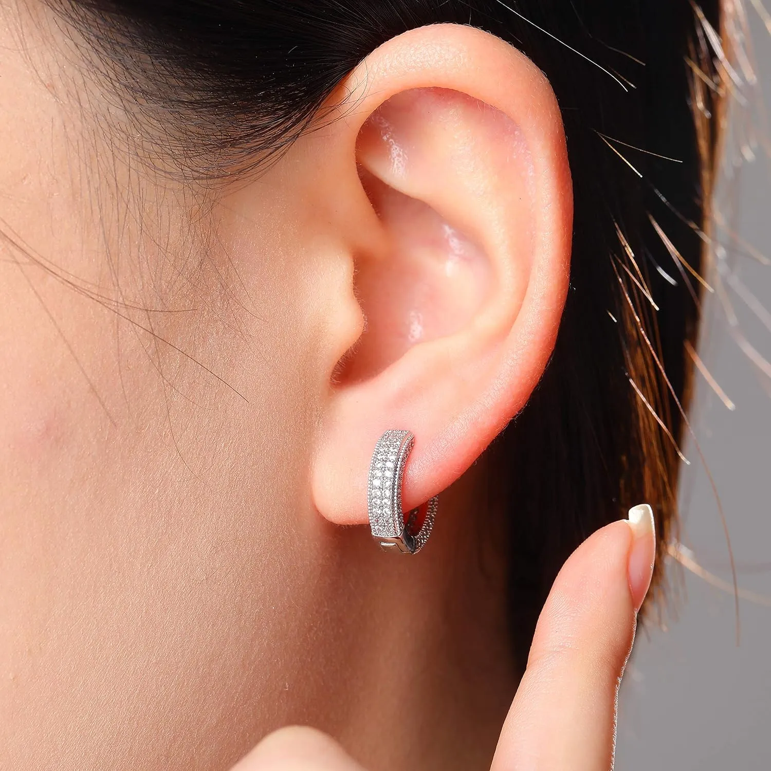 TOPGRILLZ Iced Out Hoop Earrings Cubic Zirconia Huggie Cartilage Cuff Hypoallergenic 14K Gold Plated Luxury Fashion Round Circle Earrings For Men Women