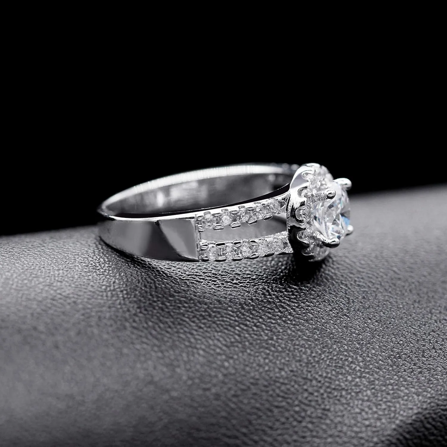 Uloveido Women Round Brilliant Cubic Zirconia 2-Row Split Shank Anniversary Ring Silver Color Unique Bridal Jewelry J510