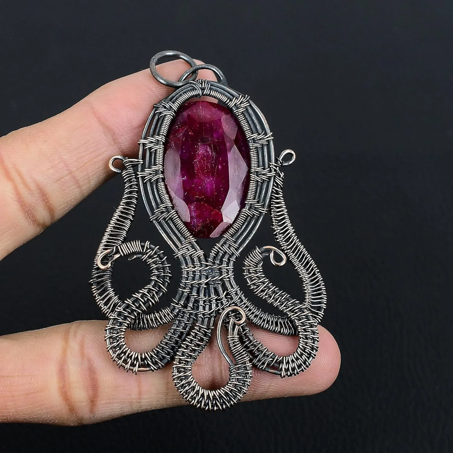Unleash Your Inner Mermaid with Our Copper Wire Handmade Octopus-Shaped Labradorite Pendant Necklace - 20" Chain Length