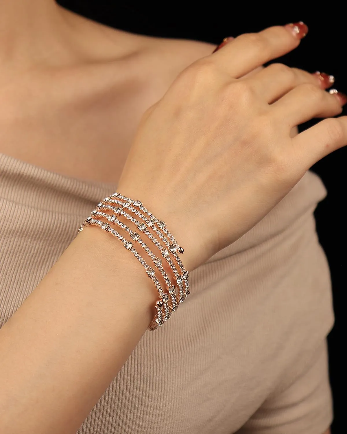 Vintage Multi-Layer Crystal Rhinestone Cuff Bracelet Sparkling Teardrop Crystals Open Cuff Wristlet Bridal Wedding Hand Accessories Prom Party Jewelry