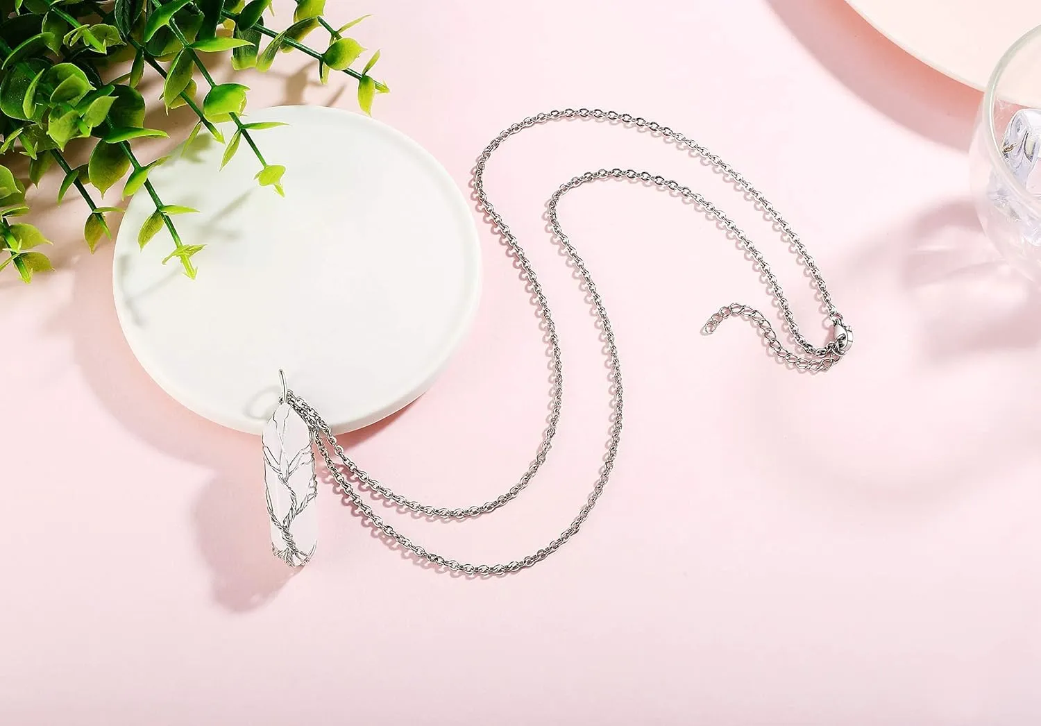 XIANNVXI Tree of Life Wire Wrapped Crystal Point Pendant Necklace Reiki Healing Crystal Stone Clear Quartz Necklaces Natural Hexagonal Gemstone Jewelry for Women