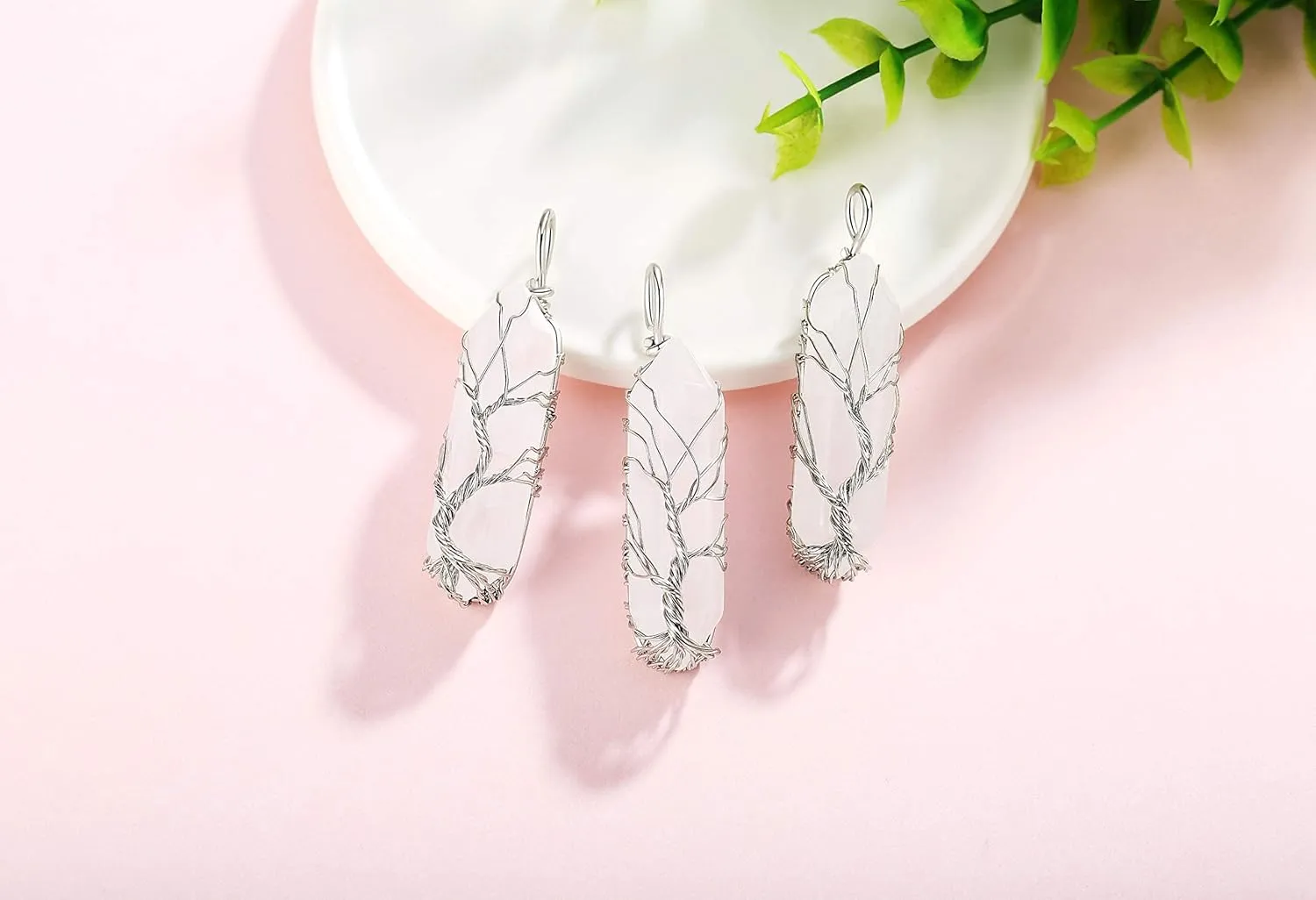 XIANNVXI Tree of Life Wire Wrapped Crystal Point Pendant Necklace Reiki Healing Crystal Stone Clear Quartz Necklaces Natural Hexagonal Gemstone Jewelry for Women